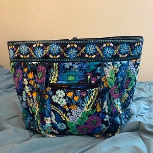 Vera Bradley tote